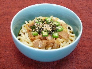 スタミナぶっかけうどん