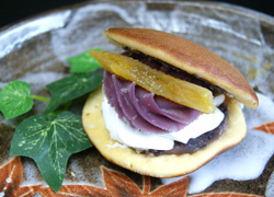 【季節限定】紫芋クリームどら焼き